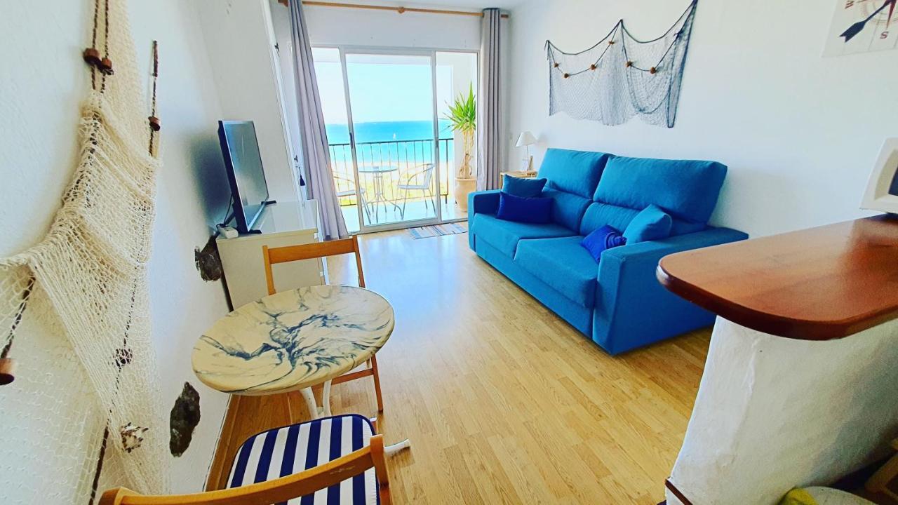 Cozy Beach-Front Studio With Amazing Sea View Empuriabrava Dış mekan fotoğraf